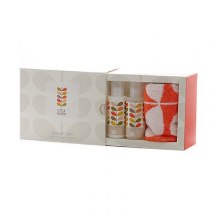 Orla Kiely Geranium Bath &amp; Face Cloth Set